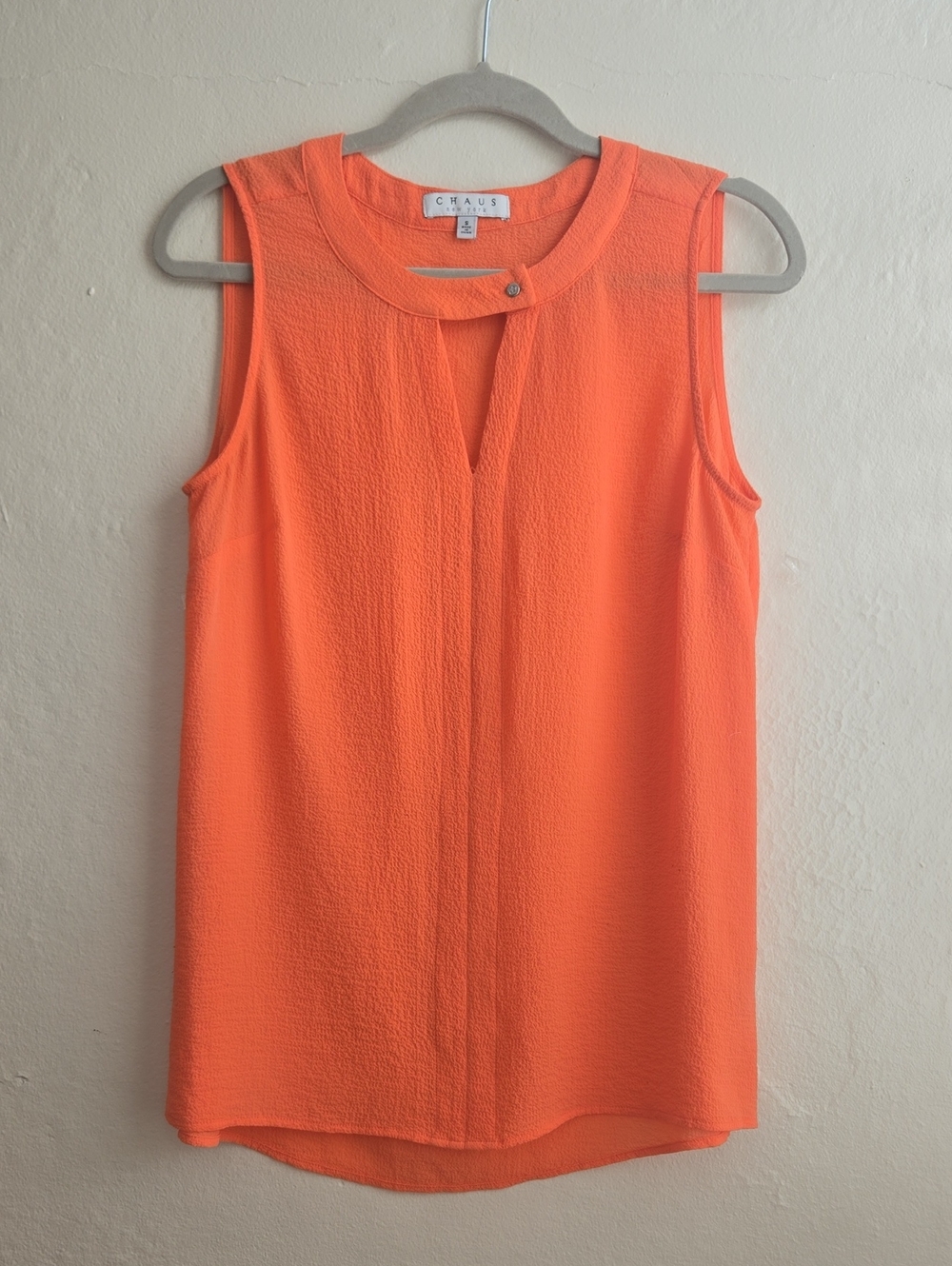 Chaus New York Bright Orange Sleeveless Keyhole Blouse_0103